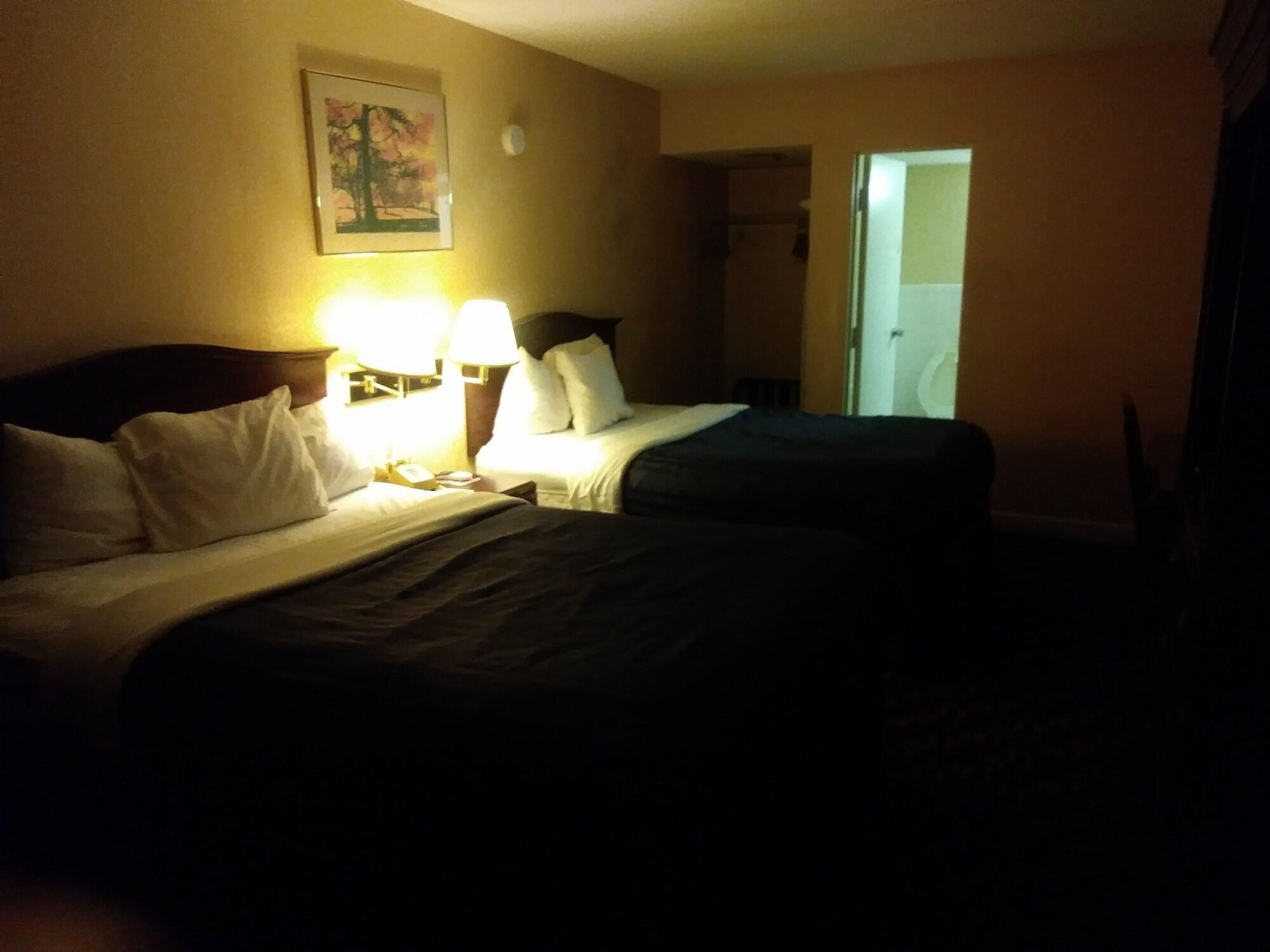 Days Inn By Wyndham Hot Springs Exterior foto